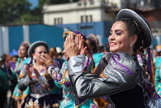 mujer peruana, bailando saya, en lima perú, culture, dance, costume, fashion, peru, andino, city, peruvian foto alex phillc, peru, peru, peru, peru, peru